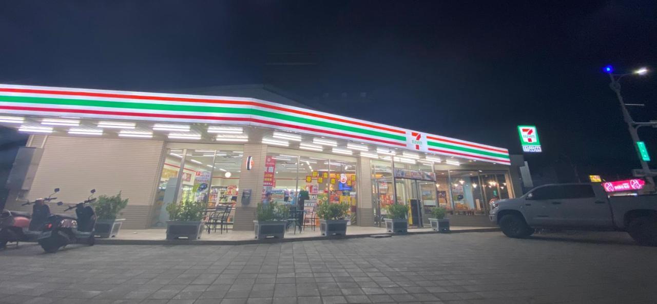 台東1314電梯民宿 Taitung Exterior photo